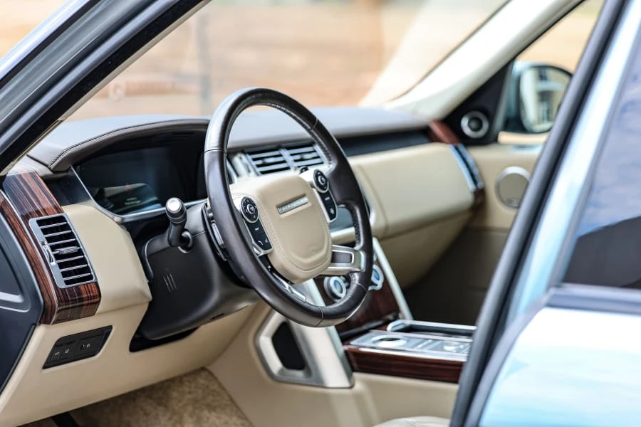 2017 Land Rover Range Rover L405 - Image 30 of 31