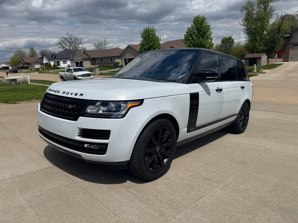 2017 Land Rover Range Rover L405 - Image 3 of 18