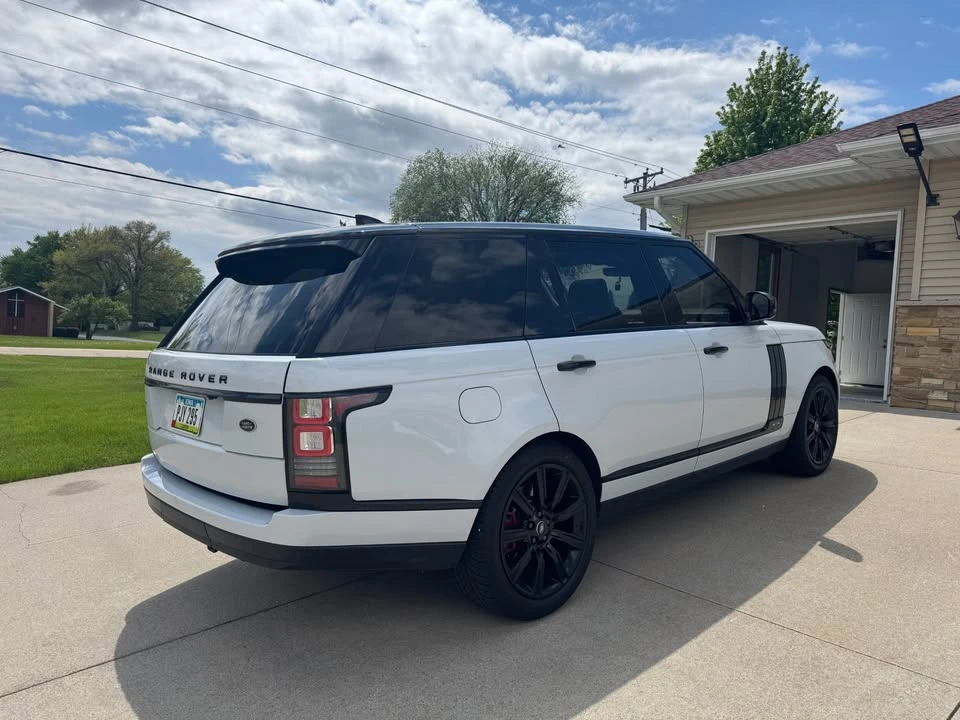 2017 Land Rover Range Rover L405 - Image 7 of 18