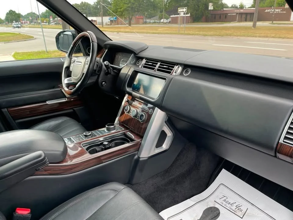 2017 Land Rover Range Rover L405 - Image 8 of 12