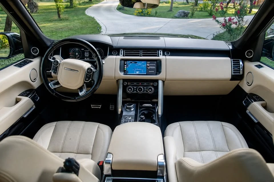 2017 Land Rover Range Rover L405 - Image 16 of 20
