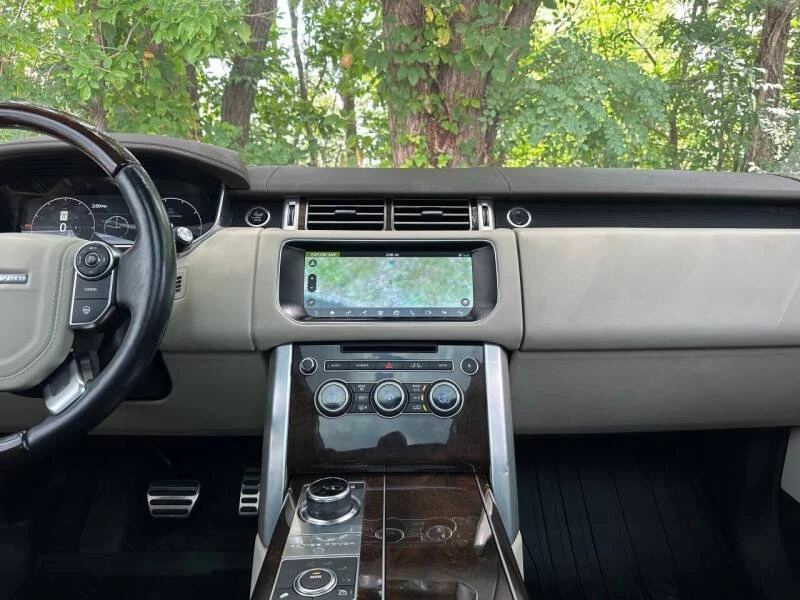 2017 Land Rover Range Rover L405 - Image 7 of 19