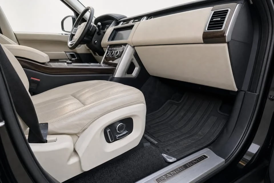 2017 Land Rover Range Rover L405 - Image 15 of 20