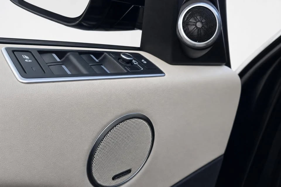 2017 Land Rover Range Rover L405 - Image 19 of 20
