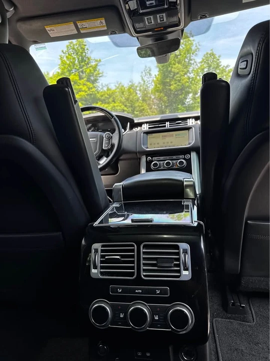 2017 Land Rover Range Rover L405 - Image 10 of 19