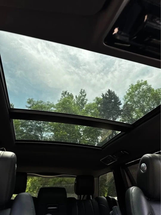 2017 Land Rover Range Rover L405 - Image 16 of 19
