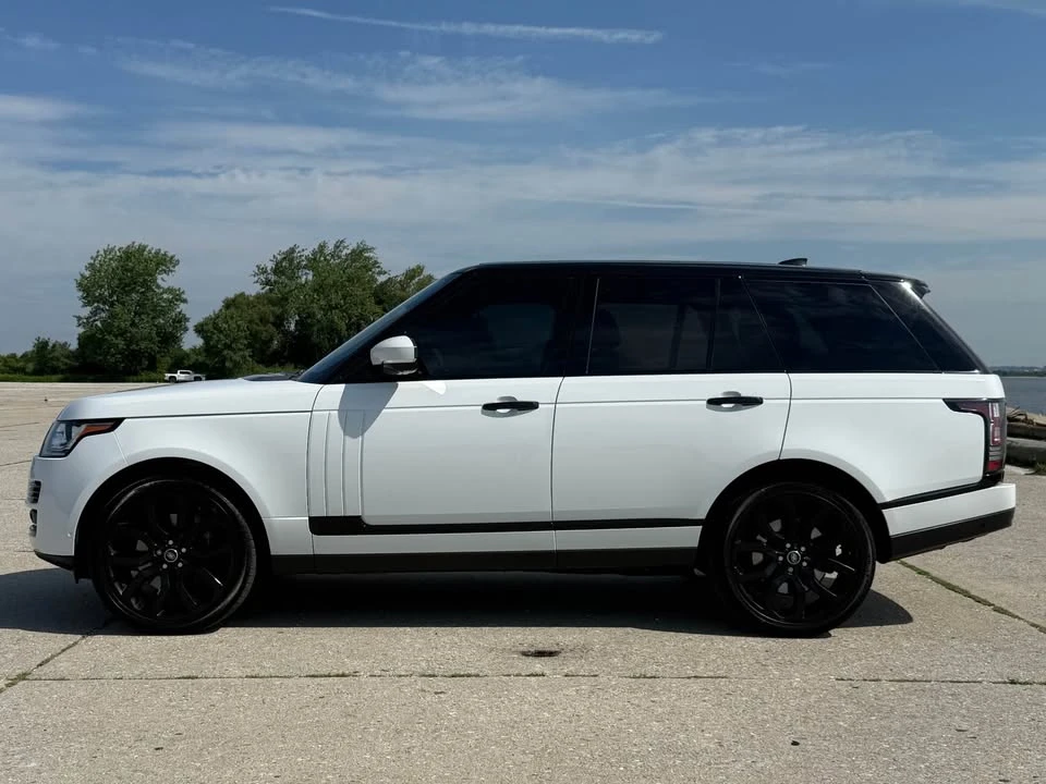 2017 Land Rover Range Rover L405 - Image 3 of 17