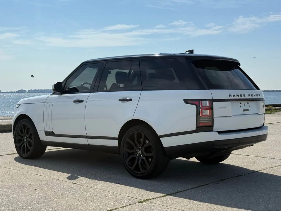 2017 Land Rover Range Rover L405 - Image 4 of 17