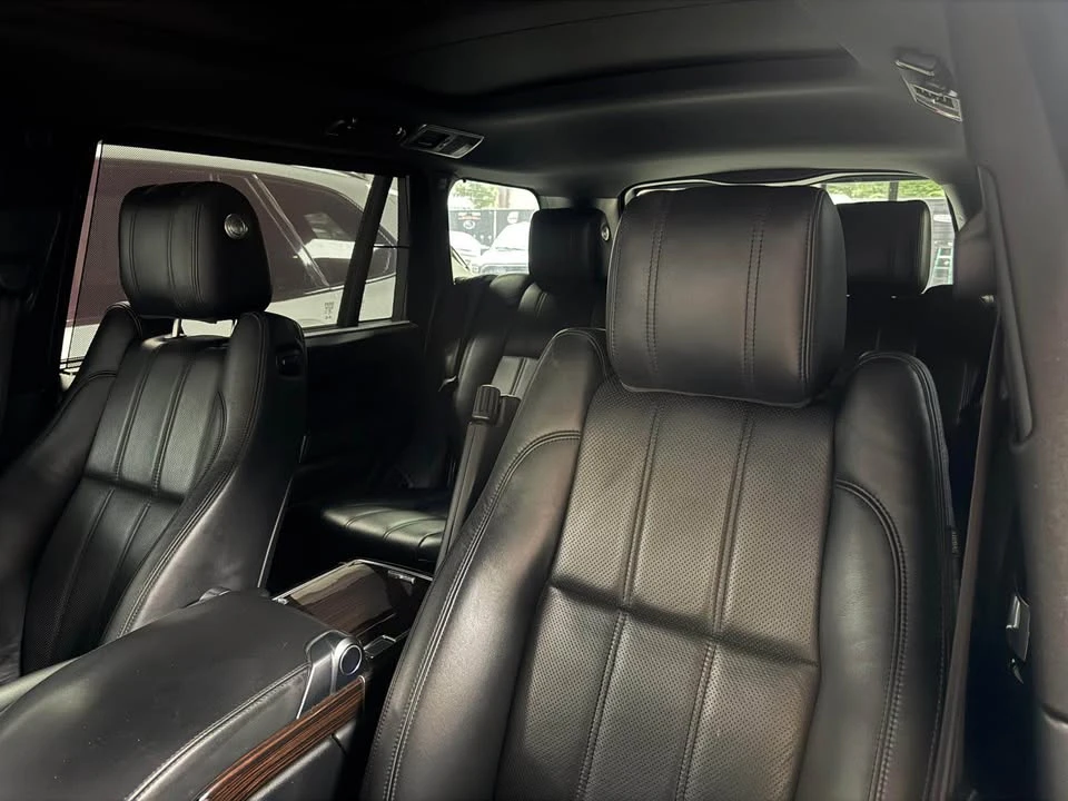 2017 Land Rover Range Rover L405 - Image 5 of 18