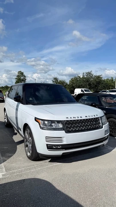 2017 Land Rover Range Rover L405 - Image 2 of 9