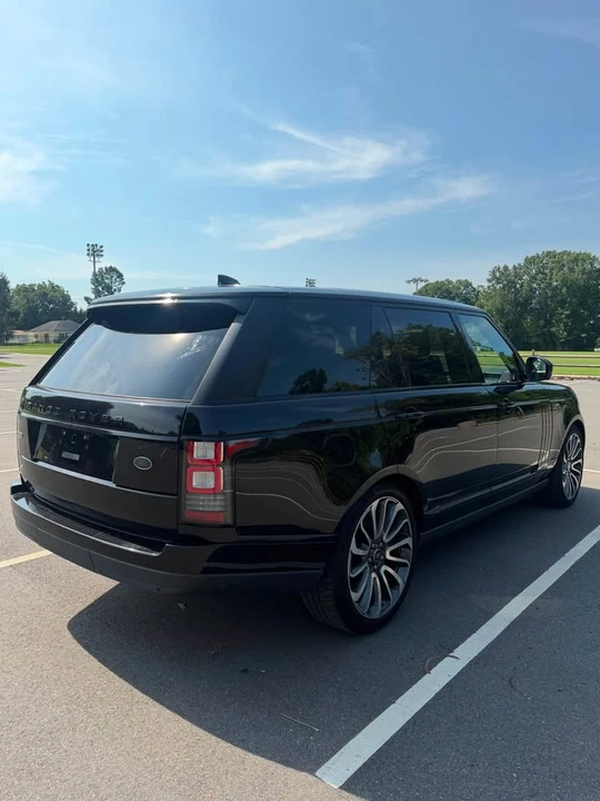 2017 Land Rover Range Rover L405 - Image 5 of 12