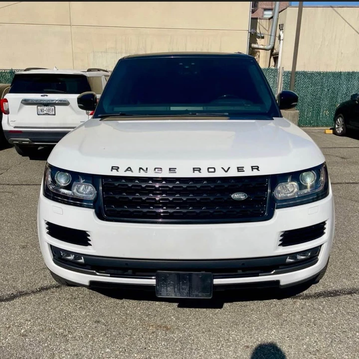 2017 Land Rover Range Rover L405 - Image 2 of 16