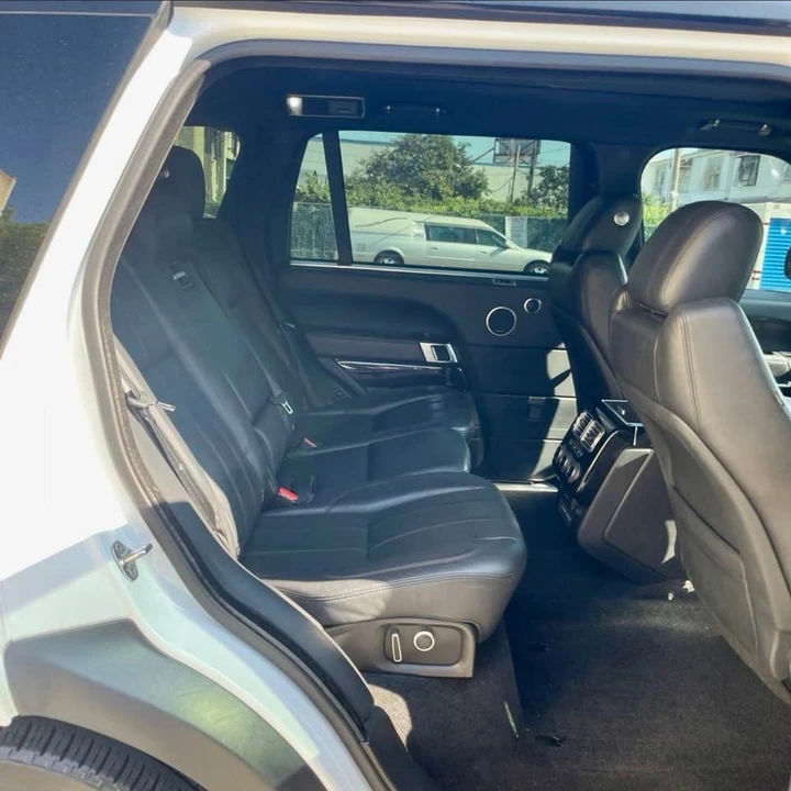 2017 Land Rover Range Rover L405 - Image 8 of 16
