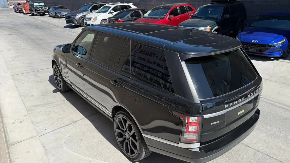 2017 Land Rover Range Rover L405 - Image 8 of 20