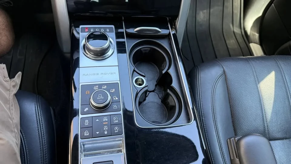 2017 Land Rover Range Rover L405 - Image 16 of 20
