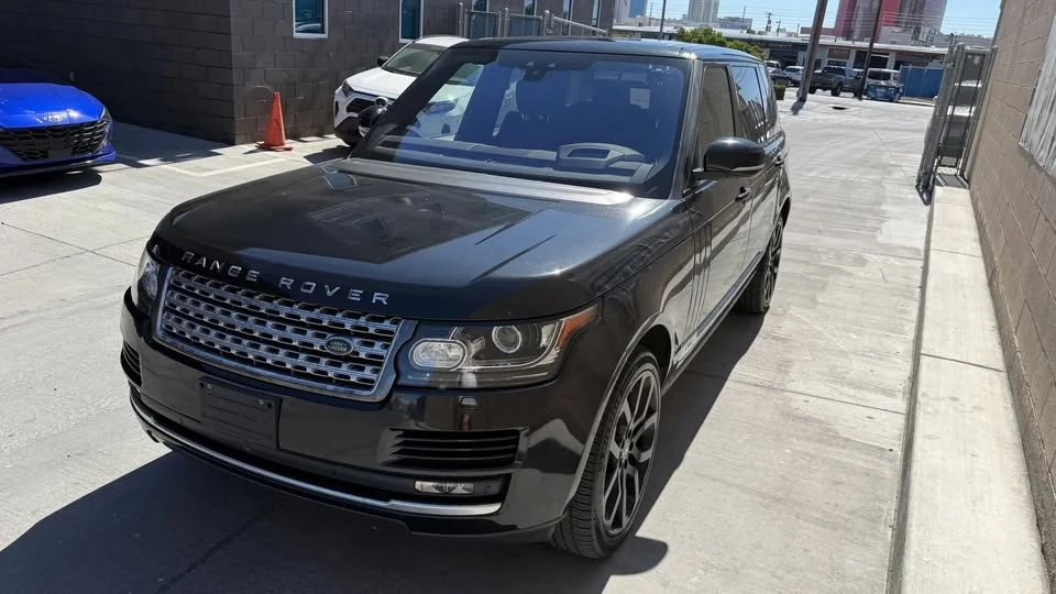 2017 Land Rover Range Rover L405 - Image 8 of 20