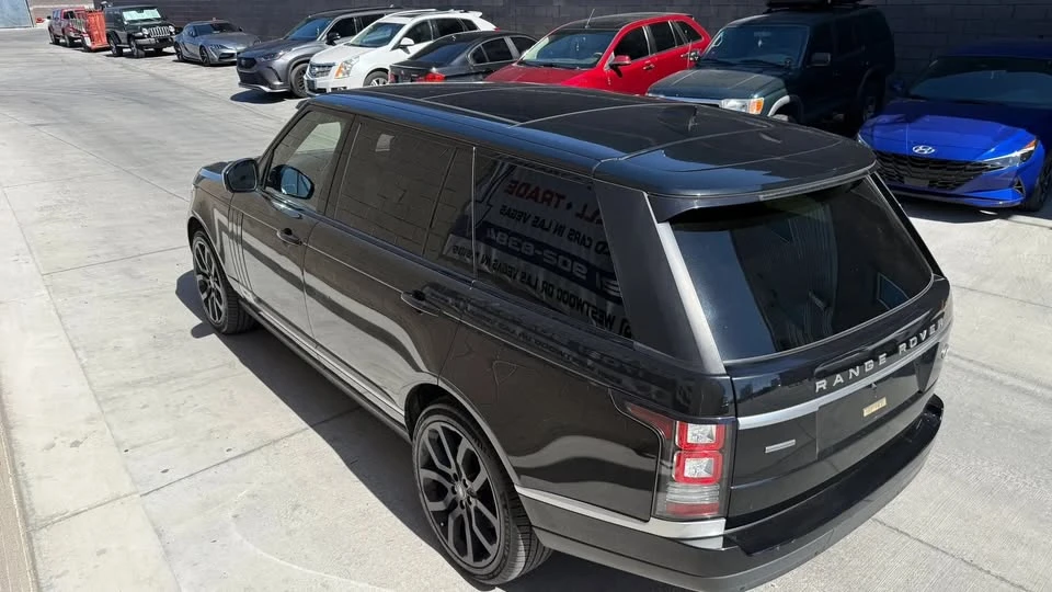 2017 Land Rover Range Rover L405 - Image 17 of 20