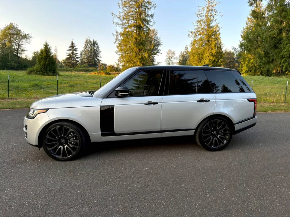2017 Land Rover Range Rover L405 - Image 4 of 24
