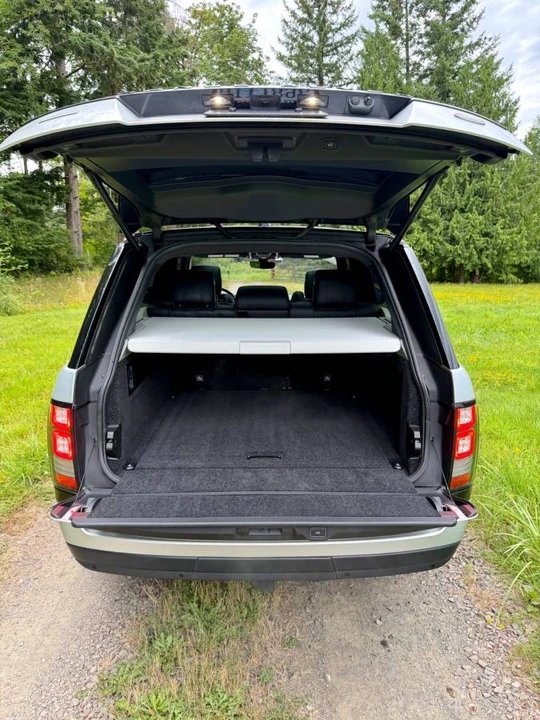 2017 Land Rover Range Rover L405 - Image 12 of 24