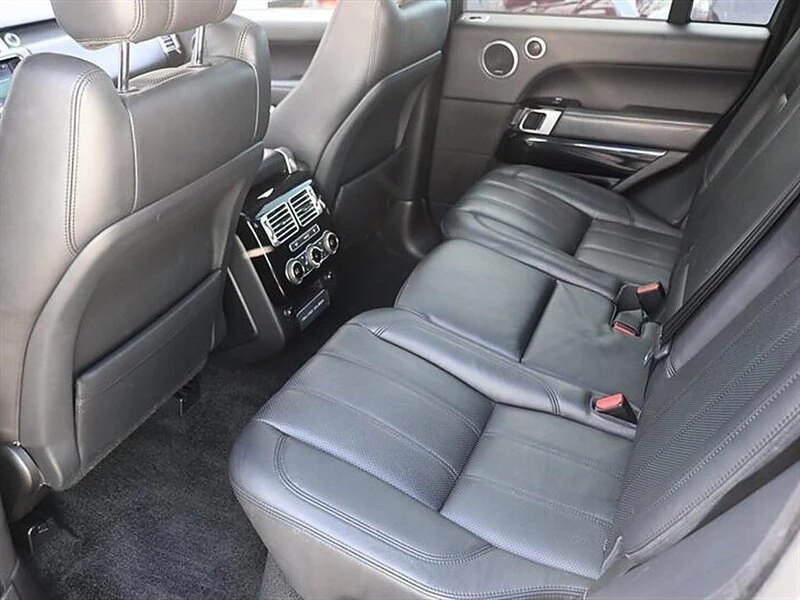 2017 Land Rover Range Rover L405 - Image 14 of 20