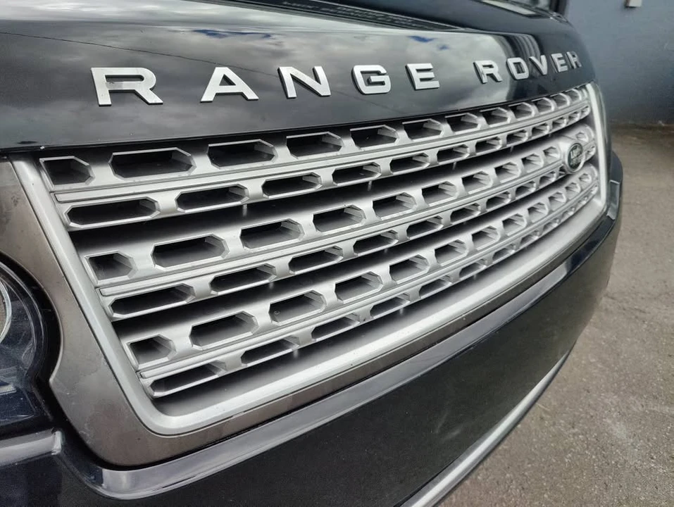 2017 Land Rover Range Rover L405 - Image 11 of 19