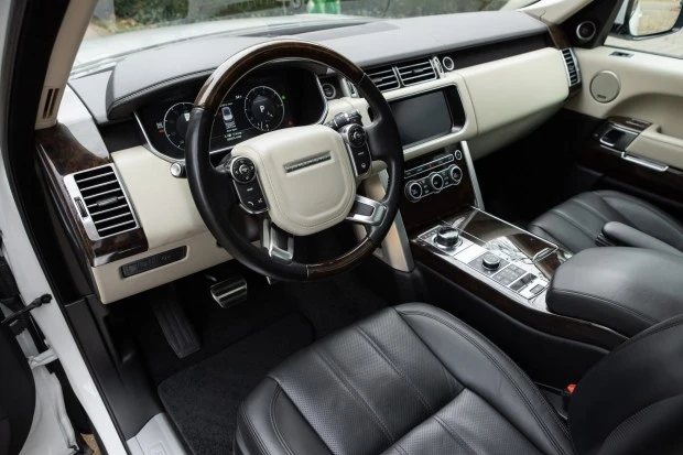2017 Land Rover Range Rover L405 - Image 5 of 7