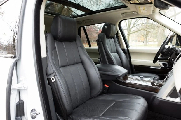 2017 Land Rover Range Rover L405 - Image 4 of 7