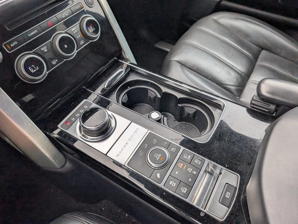 2017 Land Rover Range Rover L405 - Image 25 of 28