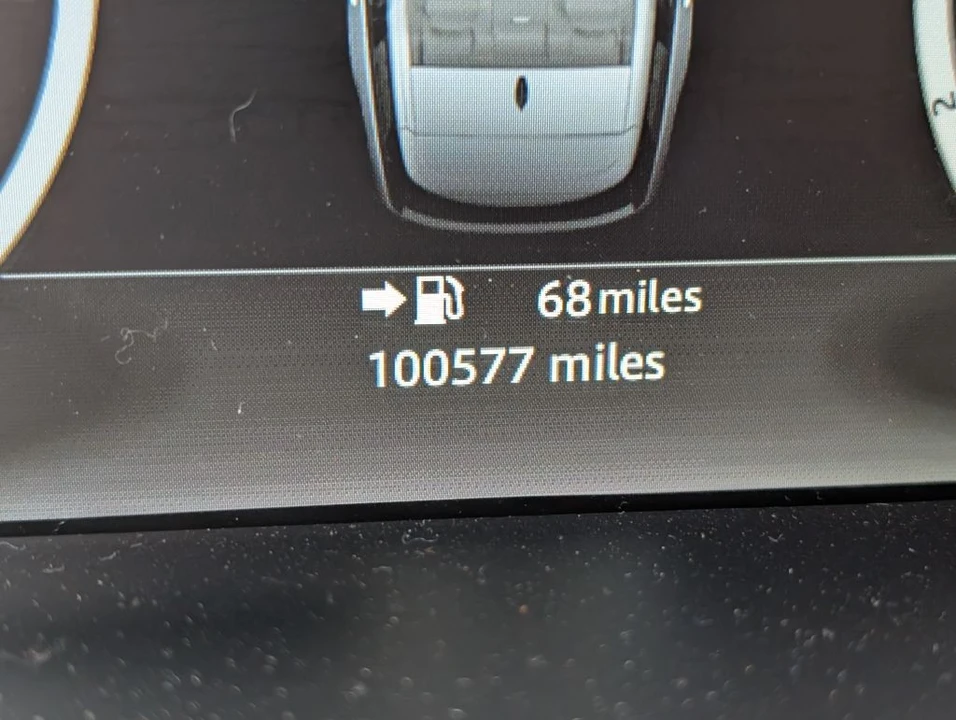 2017 Land Rover Range Rover L405 - Image 17 of 28
