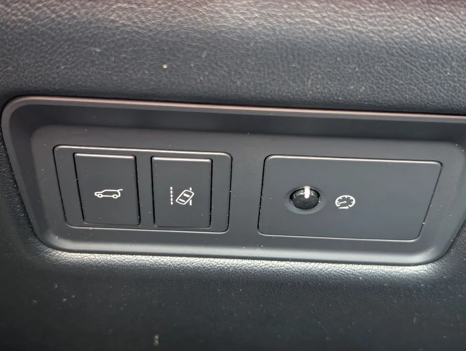 2017 Land Rover Range Rover L405 - Image 12 of 21
