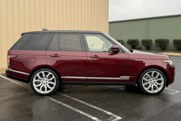 2017 Land Rover Range Rover L405 - Image 3 of 6