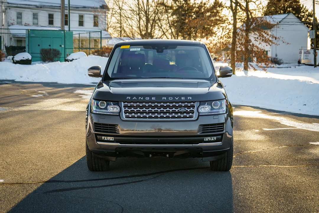 2017 Land Rover Range Rover L405 - Image 12 of 31