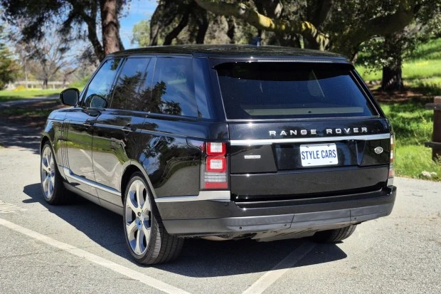 2017 Land Rover Range Rover L405 - Image 2 of 8