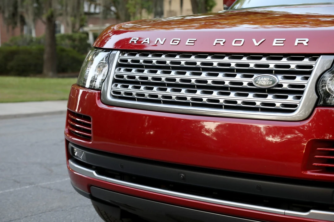 2017 Land Rover Range Rover L405 - Image 15 of 31