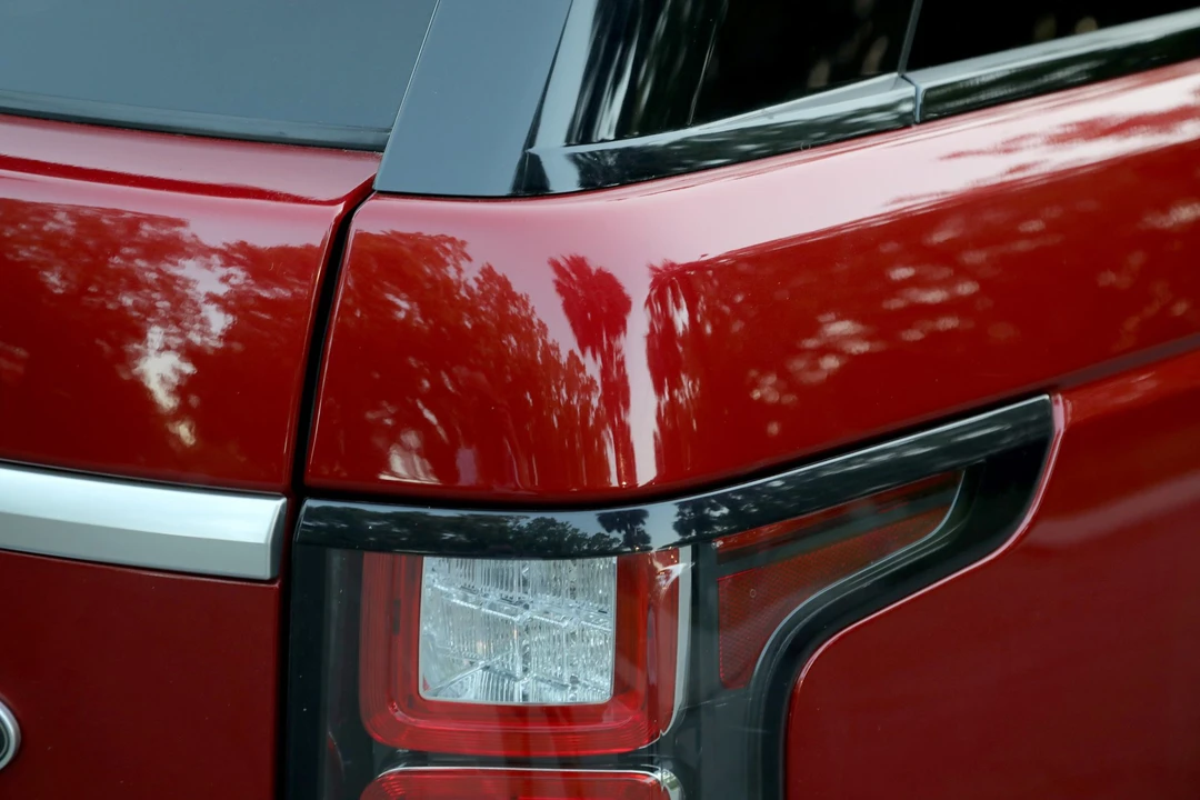 2017 Land Rover Range Rover L405 - Image 24 of 31