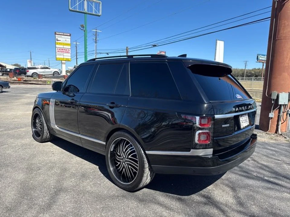 2017 Land Rover Range Rover L405 - Image 4 of 12