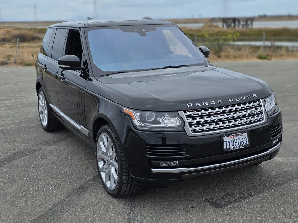 2017 Land Rover Range Rover L405 - Image 17 of 31