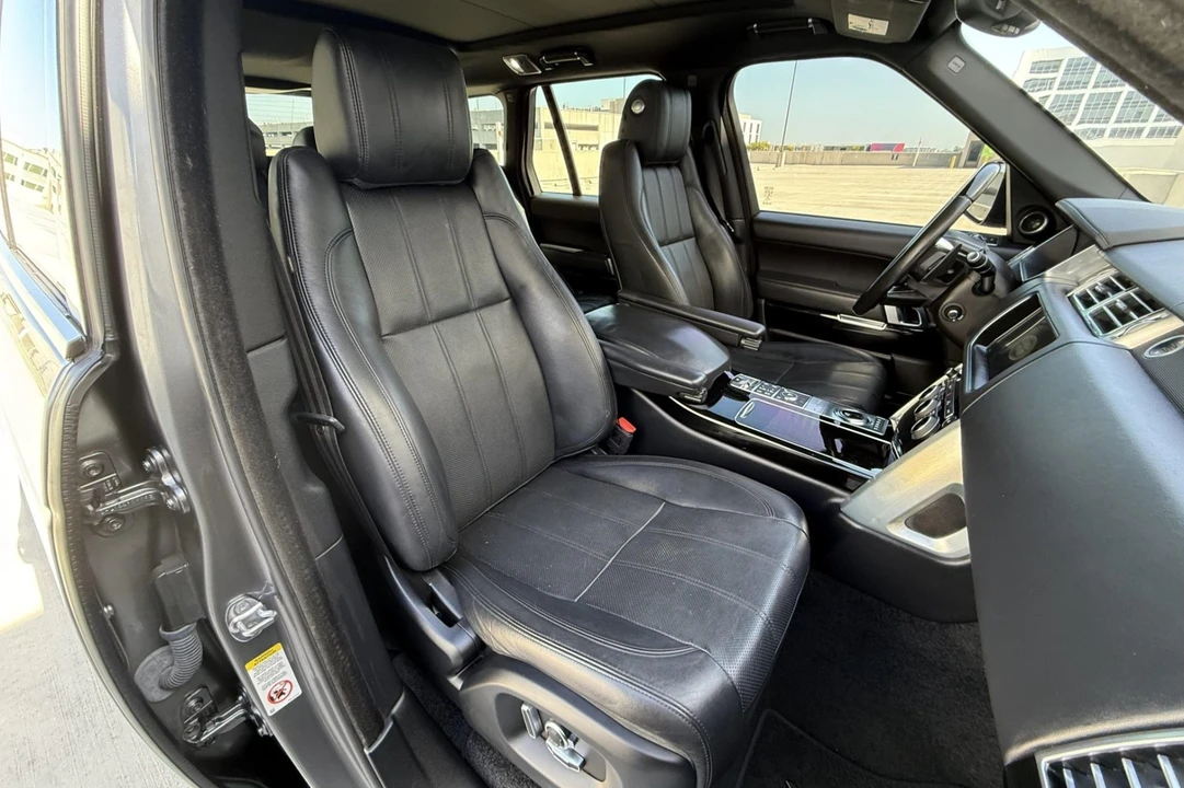 2017 Land Rover Range Rover L405 - Image 4 of 7
