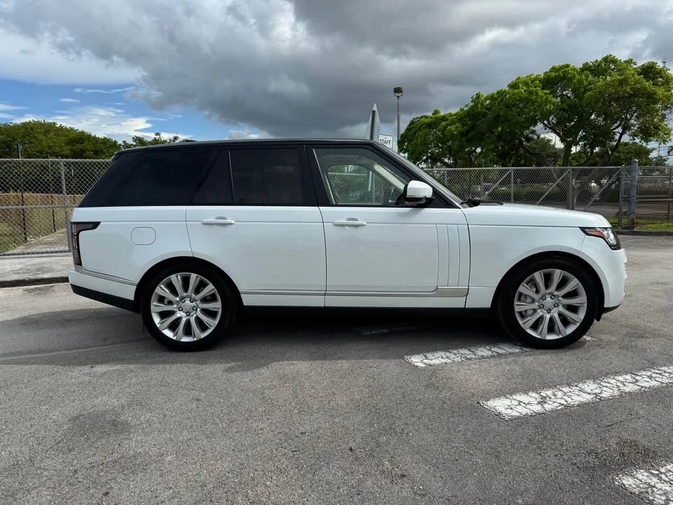 2017 Land Rover Range Rover L405 - Image 3 of 15
