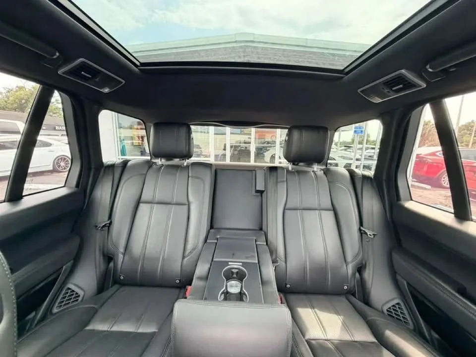 2017 Land Rover Range Rover L405 - Image 9 of 11