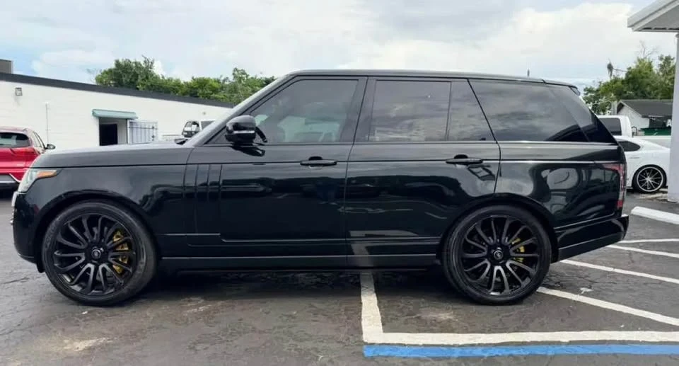 2017 Land Rover Range Rover L405 - Image 3 of 11
