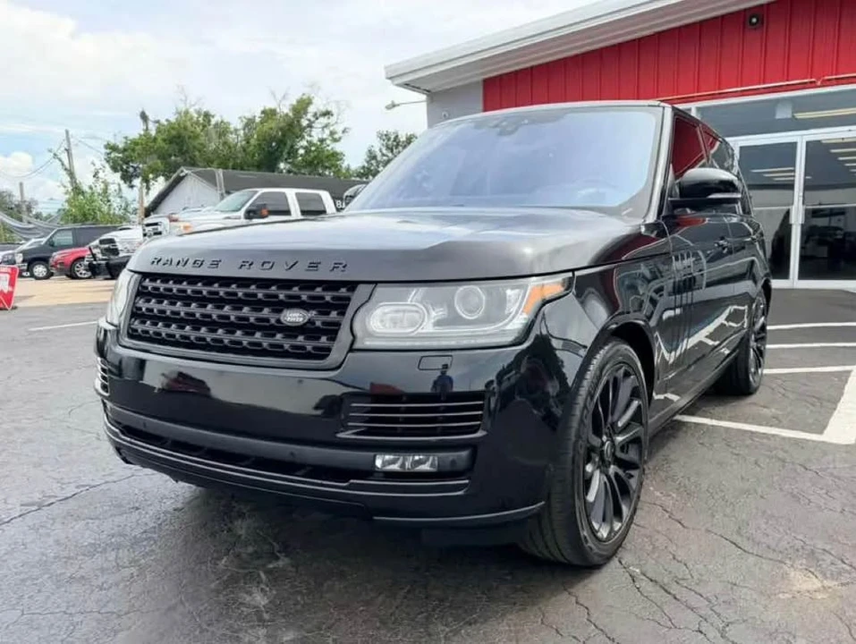 2017 Land Rover Range Rover L405 - Image 2 of 11