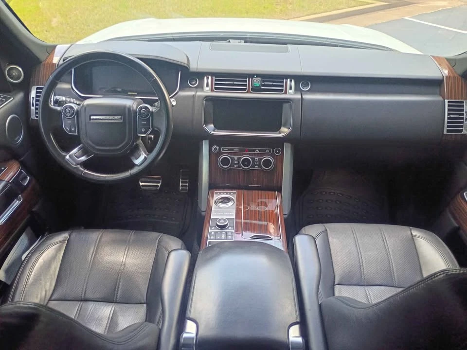 2017 Land Rover Range Rover L405 - Image 4 of 8