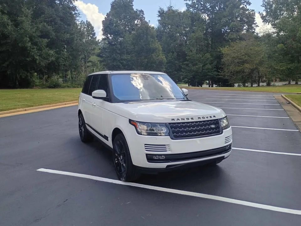 2017 Land Rover Range Rover L405 - Image 2 of 8