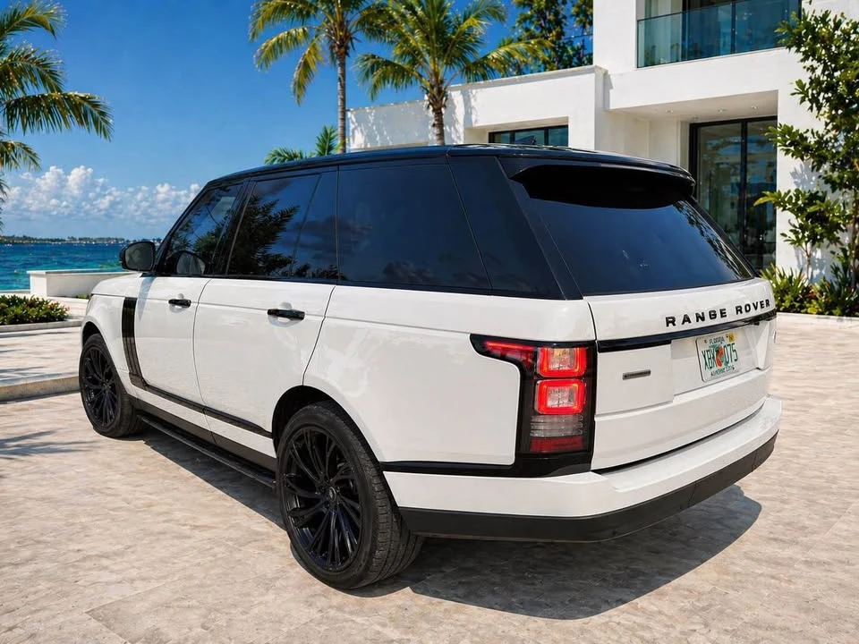 2017 Land Rover Range Rover L405 - Image 6 of 18