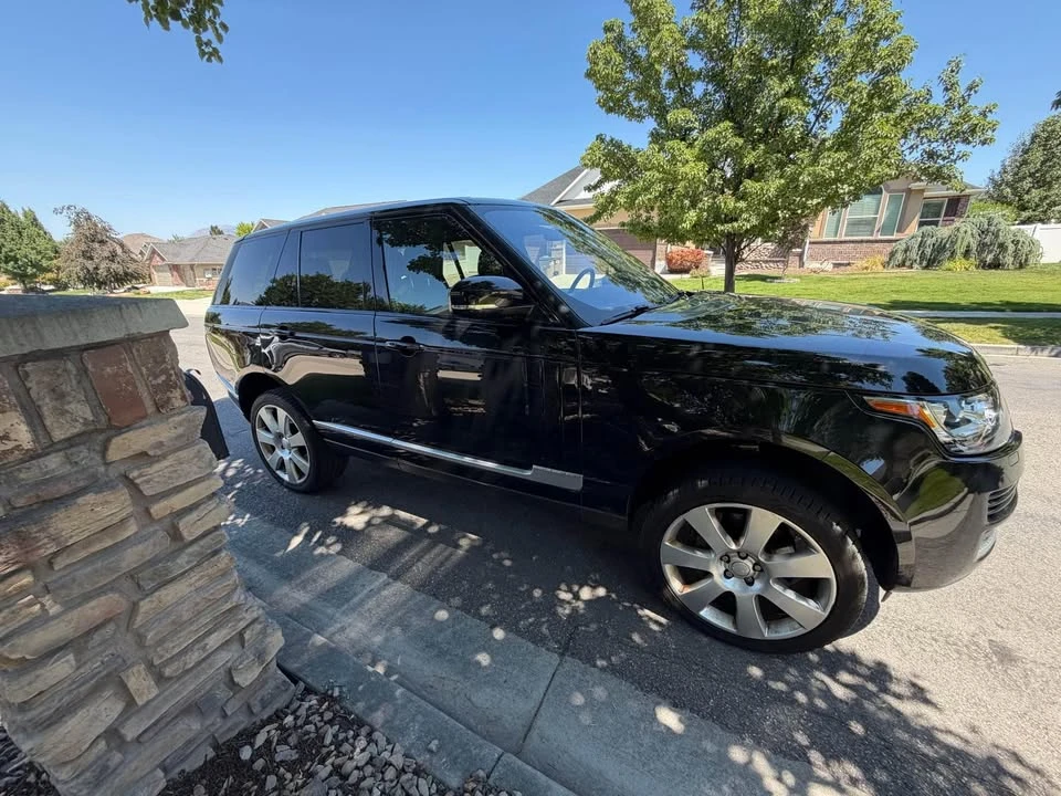 2017 Land Rover Range Rover L405 - Image 2 of 14