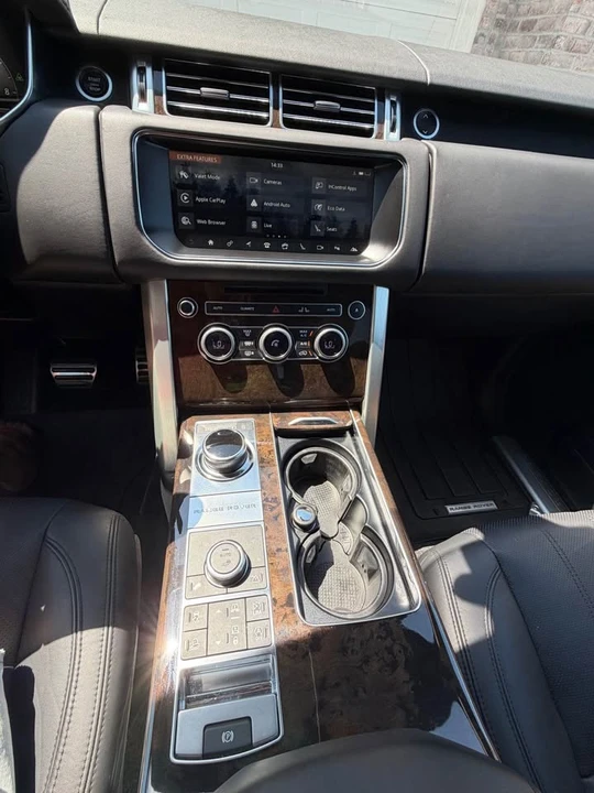 2017 Land Rover Range Rover L405 - Image 10 of 14