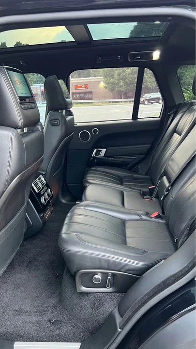 2017 Land Rover Range Rover L405 - Image 9 of 20
