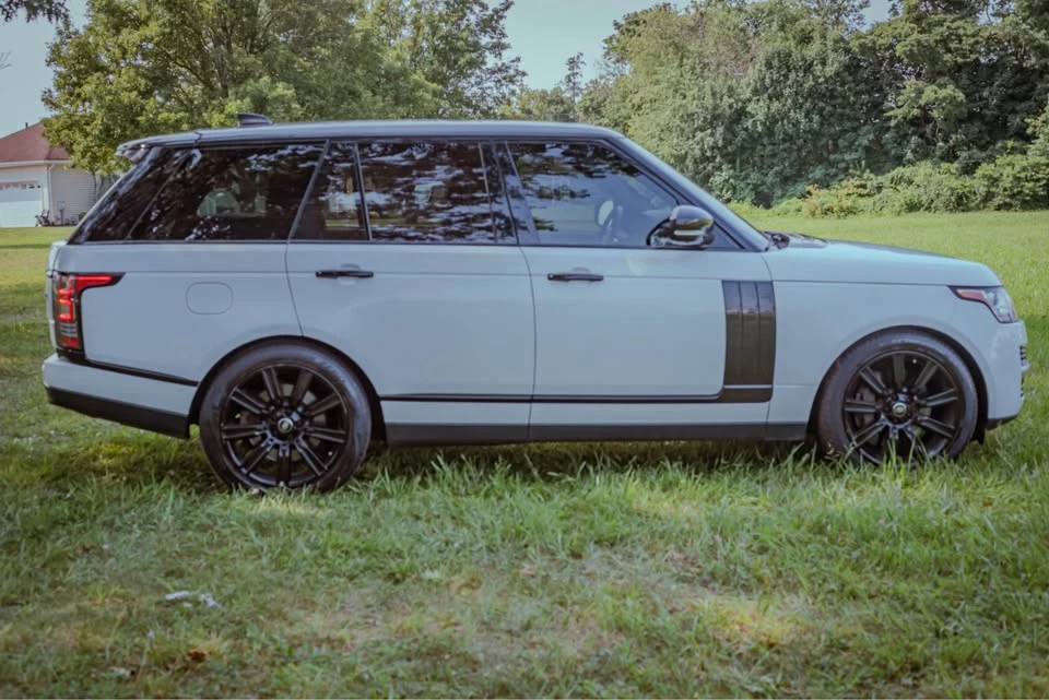 2017 Land Rover Range Rover L405 - Image 4 of 11