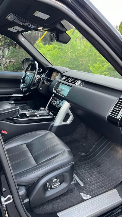 2017 Land Rover Range Rover L405 - Image 12 of 20